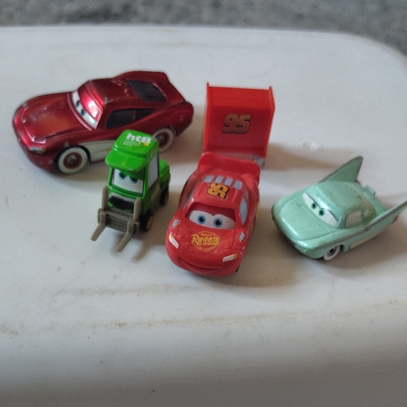 Disney Cars Mini Toy Collection - Red, Green, Light Green - Picture 1 of 1